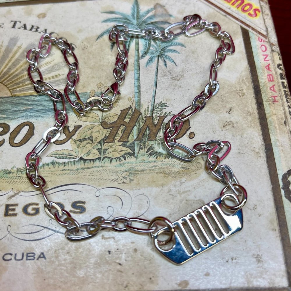***New*** 18" Off-road Grille NECKLACE for the 4x4 Rock Crawler Enthusiasts!